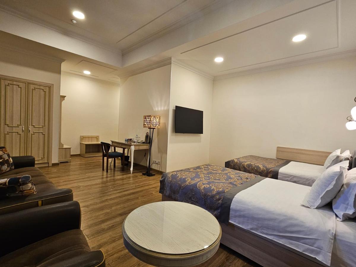 Silk Road Kokand Hotel 외부 사진